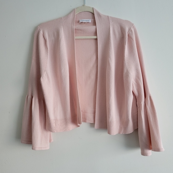 Calvin Klein Sweaters - Blush Pink Knit Bell Sleeve Cropped Open Cardigan size XL